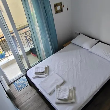 Sea First Apartmán Flogita